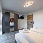 Bps #4 Flair Apartman