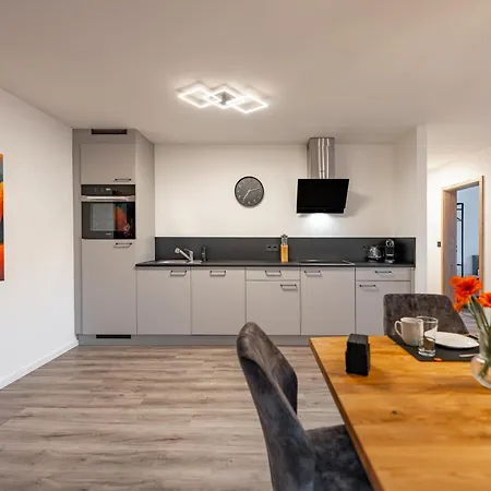 #4 Jsliving Comfort - Privater Balkon Bad Kueche Smarttv Wlan Kostenlose Parkplaetze * Horb am Neckar