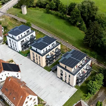 Appartamento #4 Jsliving Comfort - Privater Balkon Bad Kueche Smarttv Wlan Kostenlose Parkplaetze *